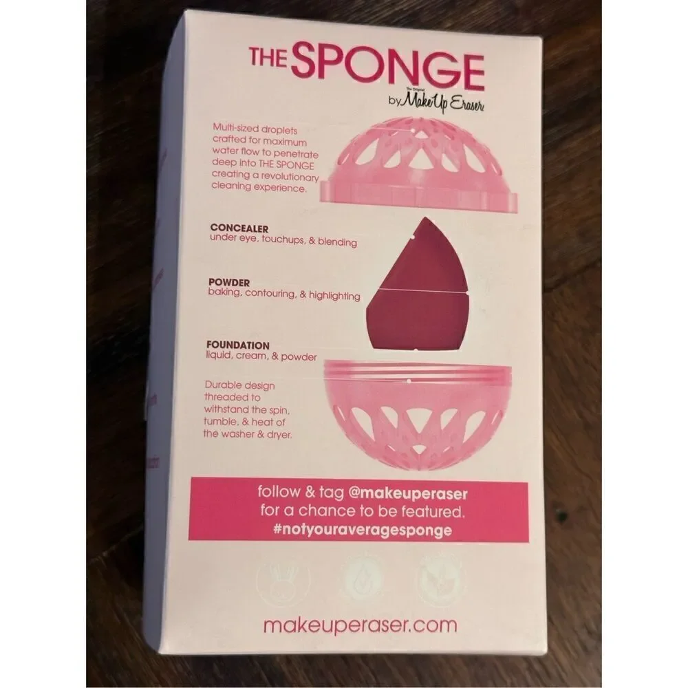 Set of make up sponges
